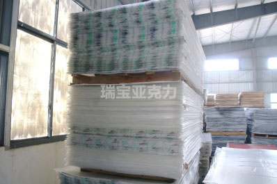 進口亞克力板材品牌及與國產(chǎn)亞克力板材的比較