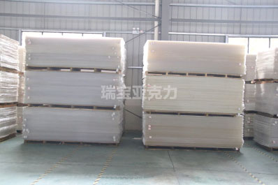 廣告字亞克力板材用什么設(shè)備制作的